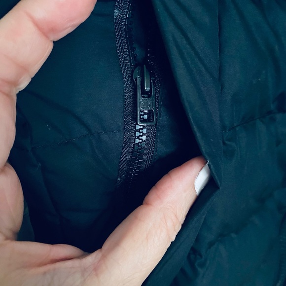 Athleta Kids Black Puffer Jacket - Picture 6 of 14